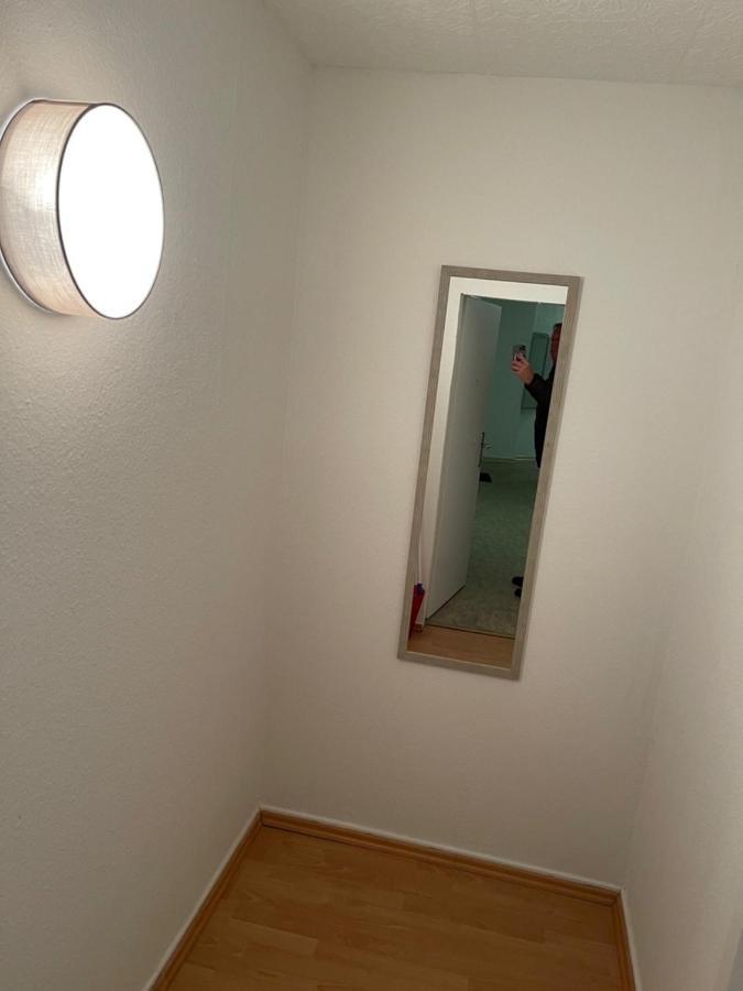 1,5 Zimmer Apartment, 38,5 Qm, Multimedia Tv, Uni, Hbf Duisburg Bagian luar foto